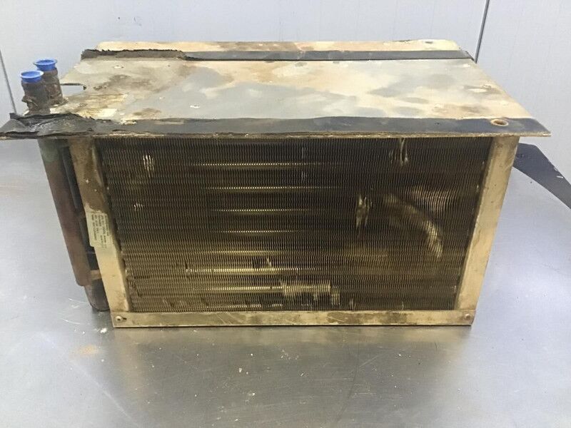 Liebherr R900B Li - Radiateur: photos 1 Liebherr R900B Li - Radiateur: photos 1