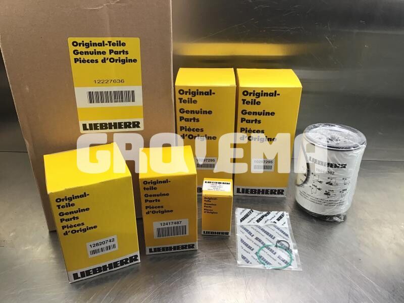 Liebherr R906/R906 ADVANCED/R906 C/R906 LC - Filtre à carburant: photos 1 Liebherr R906/R906 ADVANCED/R906 C/R906 LC - Filtre à carburant: photos 1
