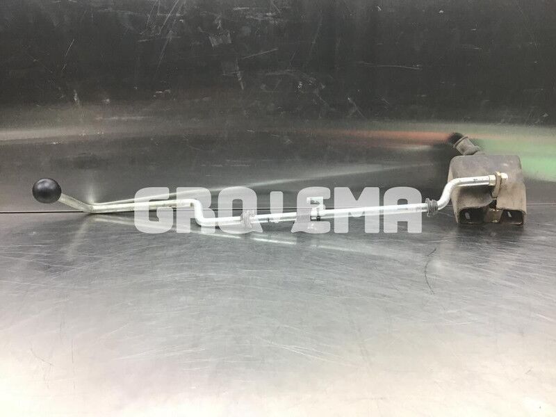 Liebherr R914B / R912 Li / R904 / R902 Li / A904 Li - Cabine et intérieur: photos 2 Liebherr R914B / R912 Li / R904 / R902 Li / A904 Li - Cabine et intérieur: photos 2