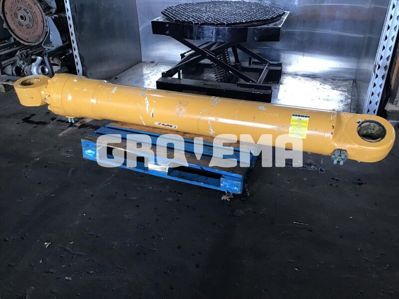 Liebherr R984 Li / R984C - Vérin hydraulique: photos 1 Liebherr R984 Li / R984C - Vérin hydraulique: photos 1