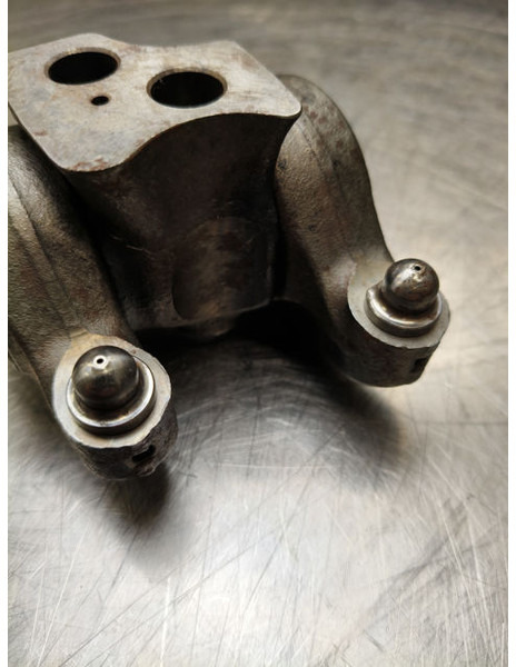 Moteur et pièces Liebherr Rocker Arm: photos 6 Moteur et pièces Liebherr Rocker Arm: photos 6