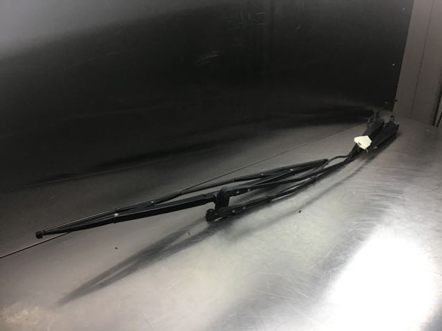 Liebherr Wiper Arm - Carrosserie et extérieur: photos 1 Liebherr Wiper Arm - Carrosserie et extérieur: photos 1