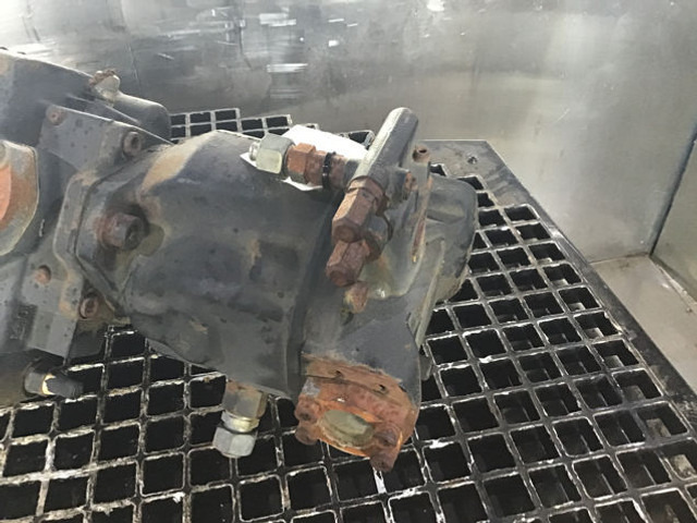 Rexroth A10V071 - Moteur et pièces: photos 1 Rexroth A10V071 - Moteur et pièces: photos 1