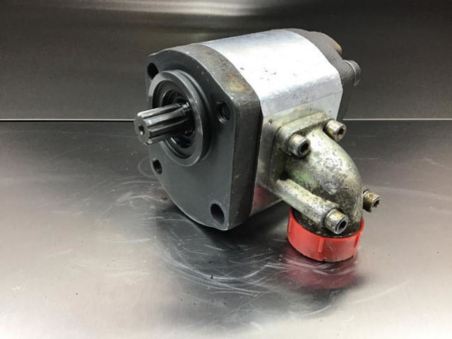 Rexroth Gear Pump - Pompe hydraulique: photos 1 Rexroth Gear Pump - Pompe hydraulique: photos 1