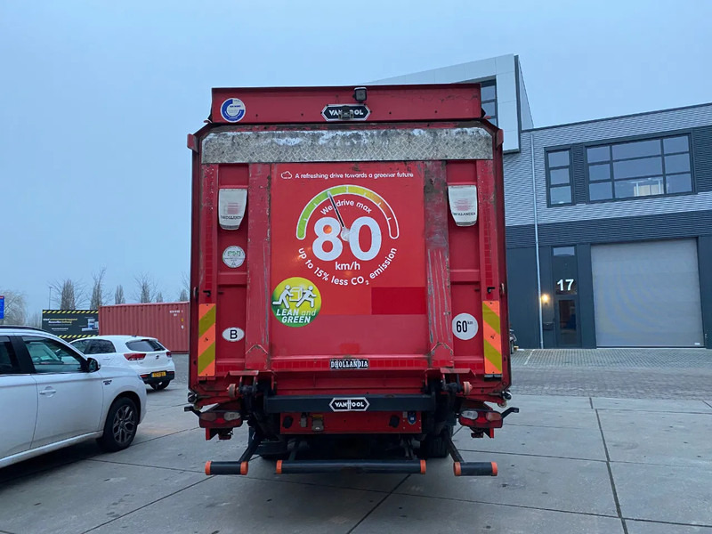 Renault Premium 380 / 6x2/4 / Drinks Transport - Camion fourgon: photos 5 Renault Premium 380 / 6x2/4 / Drinks Transport - Camion fourgon: photos 5