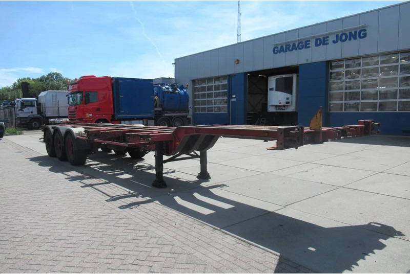 Renders Container Chassis / Extendable on rear / BPW + drum - Semi-remorque porte-conteneur/ Caisse mobile: photos 4 Renders Container Chassis / Extendable on rear / BPW + drum - Semi-remorque porte-conteneur/ Caisse mobile: photos 4