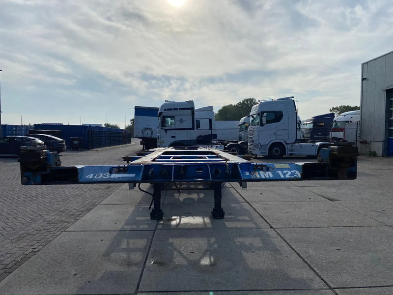 Renders Container chassis / Mercedes + Disc / 1x Lift Axle / 1x Extendable - Semi-remorque porte-conteneur/ Caisse mobile: photos 5 Renders Container chassis / Mercedes + Disc / 1x Lift Axle / 1x Extendable - Semi-remorque porte-conteneur/ Caisse mobile: photos 5