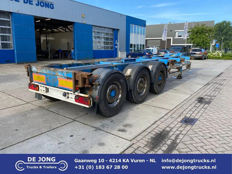 Renders Container chassis / Mercedes + Disc / 1x Lift Axle / 1x Extendable - Semi-remorque porte-conteneur/ Caisse mobile: photos 1 Renders Container chassis / Mercedes + Disc / 1x Lift Axle / 1x Extendable - Semi-remorque porte-conteneur/ Caisse mobile: photos 1