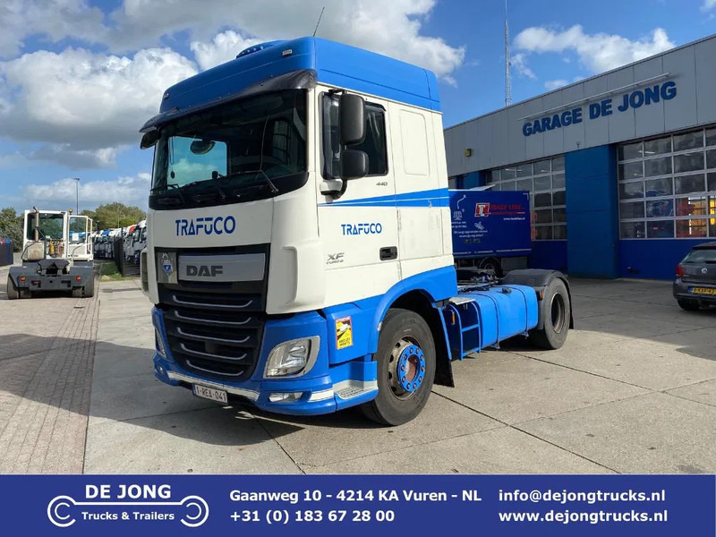 DAF XF 106.440 SC / ADR / Stand Airco / PTO - Tracteur routier: photos 1 DAF XF 106.440 SC / ADR / Stand Airco / PTO - Tracteur routier: photos 1