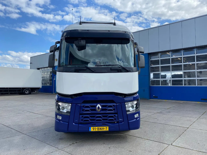 Renault T460 2x Tank / Euro 6D - Tracteur routier: photos 2 Renault T460 2x Tank / Euro 6D - Tracteur routier: photos 2