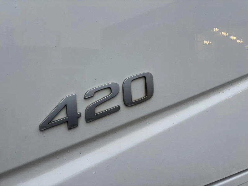 Tracteur routier Volvo FH 13.420 Globetrotter / ADR + PTO / Stand Airco: photos 10