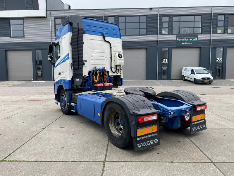 Volvo FH 13.420 Globetrotter / ADR / Stand Airco - Tracteur routier: photos 4 Volvo FH 13.420 Globetrotter / ADR / Stand Airco - Tracteur routier: photos 4