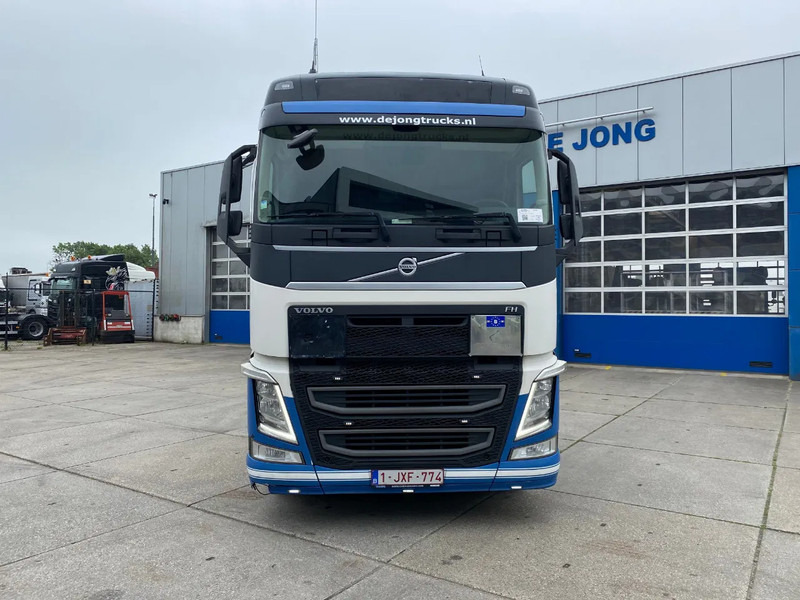 Volvo FH 13.420 Globetrotter / ADR / Stand Airco - Tracteur routier: photos 2 Volvo FH 13.420 Globetrotter / ADR / Stand Airco - Tracteur routier: photos 2