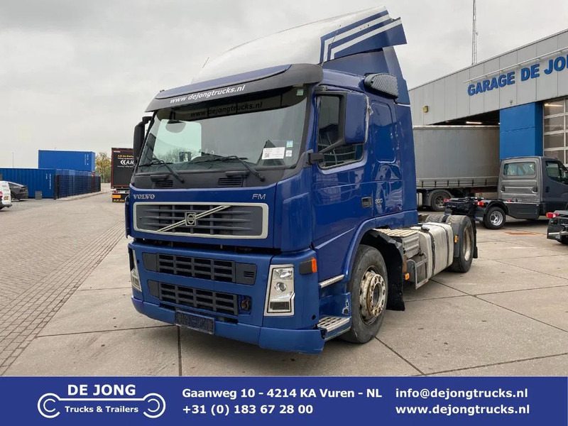 Volvo FM 300 Automatic / Euro 5 / 2x Tank - Tracteur routier: photos 1 Volvo FM 300 Automatic / Euro 5 / 2x Tank - Tracteur routier: photos 1