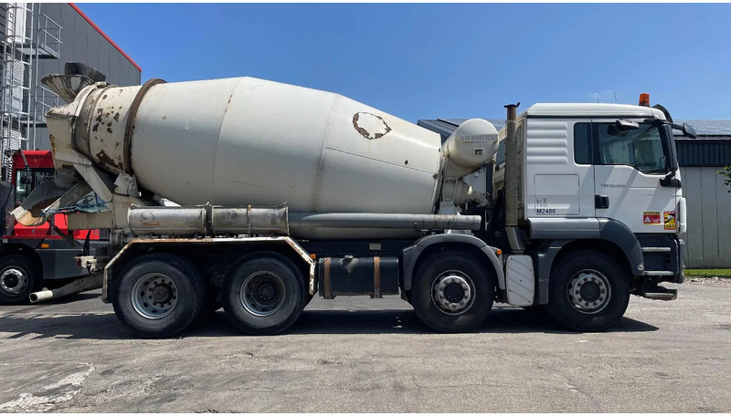 MAN TGS 35.360 LIEBHERR 9M3 - Camion malaxeur: photos 4 MAN TGS 35.360 LIEBHERR 9M3 - Camion malaxeur: photos 4