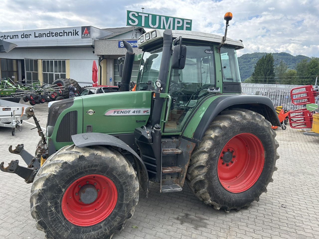 Fendt 411 Vario - Tracteur agricole: photos 5 Fendt 411 Vario - Tracteur agricole: photos 5