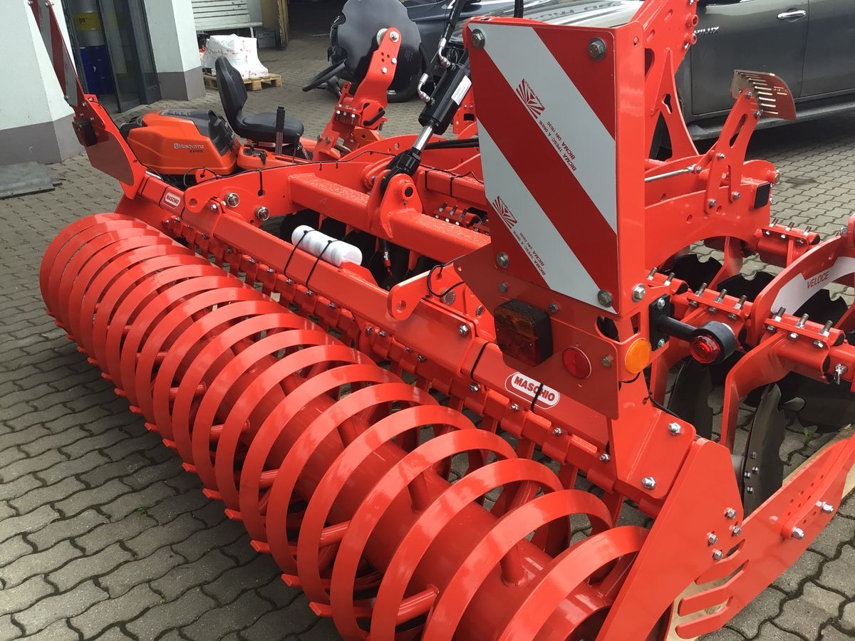 Maschio Veloce 30 - Cover crop: photos 4 Maschio Veloce 30 - Cover crop: photos 4