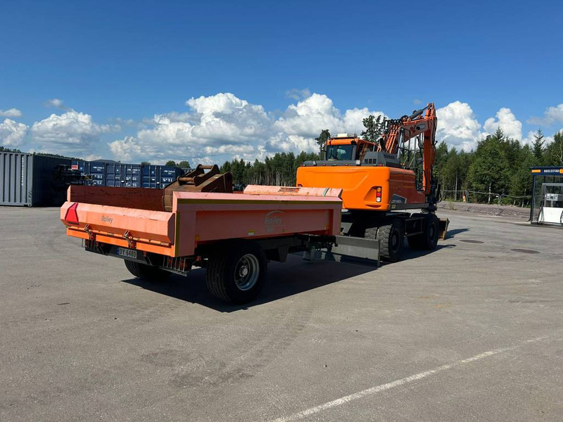 Doosan DX 140 W-5 - Pelle sur pneus: photos 4 Doosan DX 140 W-5 - Pelle sur pneus: photos 4