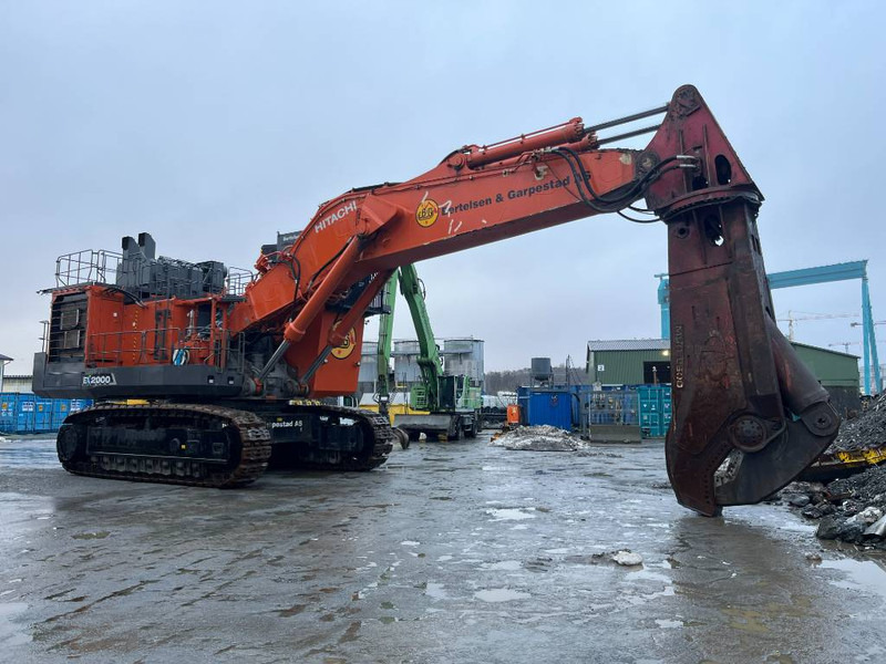 Hitachi EX2000-7BBH - Pelle sur chenille: photos 4 Hitachi EX2000-7BBH - Pelle sur chenille: photos 4