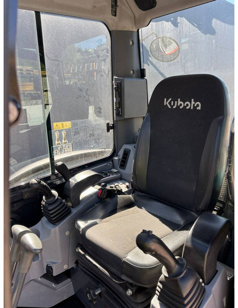 Mini pelle Kubota U 55-4: photos 8