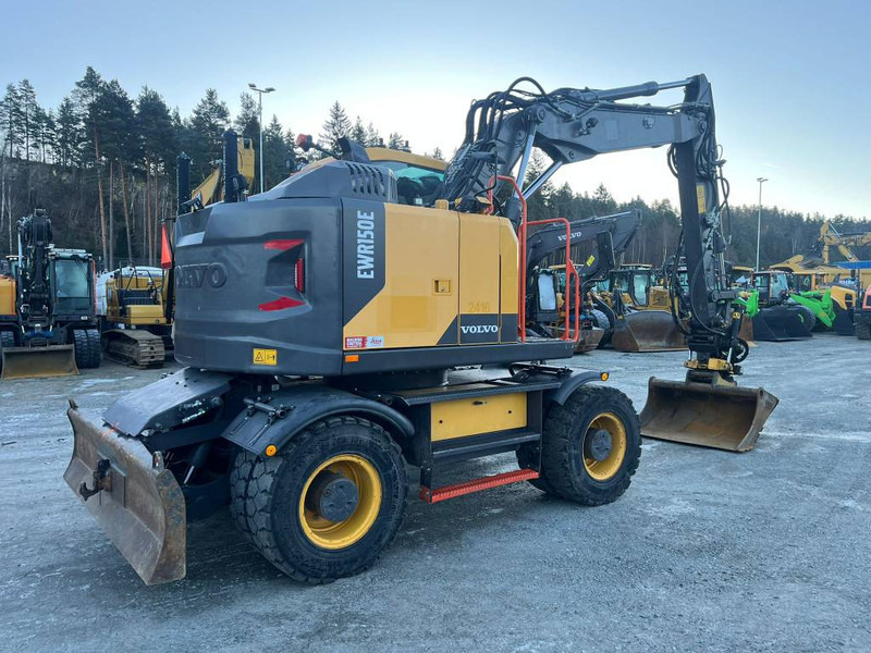 Volvo EWR 150 E !!SOLD!! - Pelle sur pneus: photos 4 Volvo EWR 150 E !!SOLD!! - Pelle sur pneus: photos 4