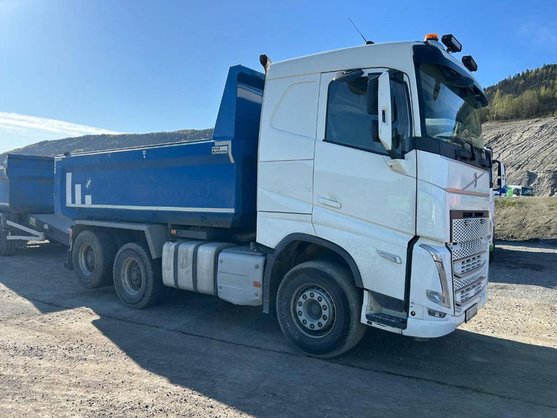 Volvo FH 540 6x4 + Maur trippelkjerre - Camion benne: photos 5 Volvo FH 540 6x4 + Maur trippelkjerre - Camion benne: photos 5