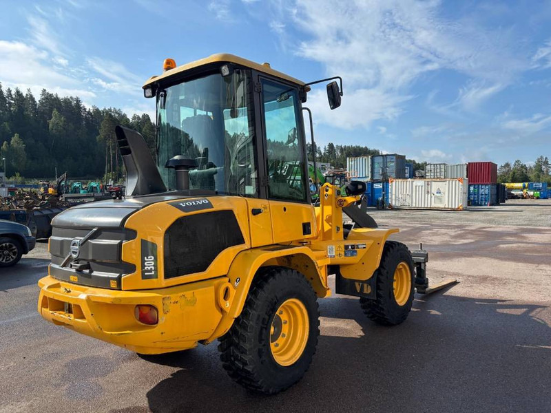 Volvo L 30 GS - Chargeuse sur pneus: photos 3 Volvo L 30 GS - Chargeuse sur pneus: photos 3
