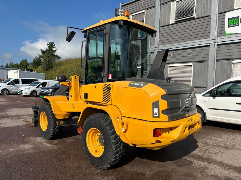 Volvo L 30 GS - Chargeuse sur pneus: photos 2 Volvo L 30 GS - Chargeuse sur pneus: photos 2