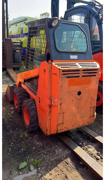 Bobcat S70 - Mini chargeuse: photos 3 Bobcat S70 - Mini chargeuse: photos 3