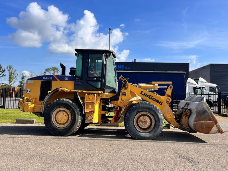 LIUGONG /CATERPILLAR CLG842 III - Chargeuse sur pneus: photos 1 LIUGONG /CATERPILLAR CLG842 III - Chargeuse sur pneus: photos 1