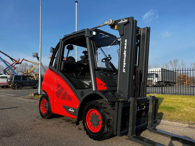 Linde H45T-02 - Chariot élévateur à gaz: photos 3 Linde H45T-02 - Chariot élévateur à gaz: photos 3