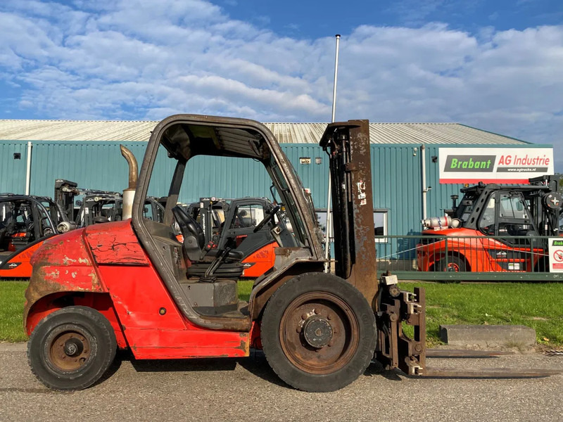 Manitou MSI 25T - Chariot élévateur diesel: photos 1 Manitou MSI 25T - Chariot élévateur diesel: photos 1