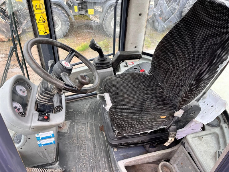 Terex Schaeff TL80 - Chargeuse sur pneus: photos 4 Terex Schaeff TL80 - Chargeuse sur pneus: photos 4