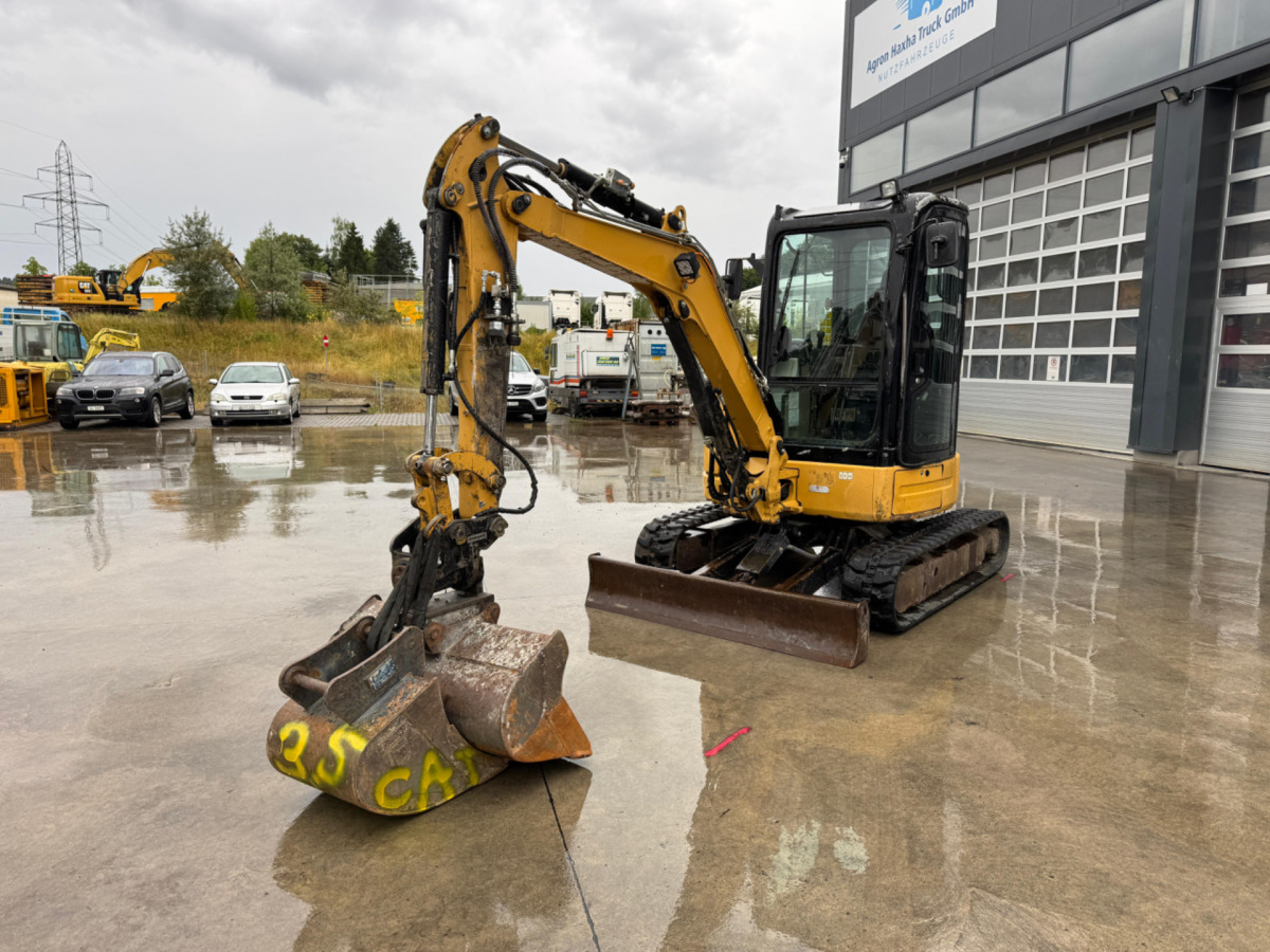CATERPILLAR 303.5 E Powertilt - Pelle sur chenille: photos 1 CATERPILLAR 303.5 E Powertilt - Pelle sur chenille: photos 1