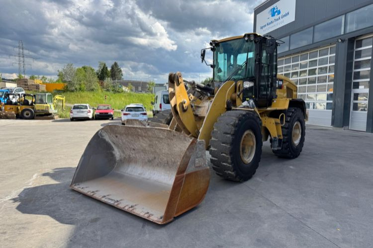 CATERPILLAR | 926M - Chargeuse sur pneus: photos 1 CATERPILLAR | 926M - Chargeuse sur pneus: photos 1