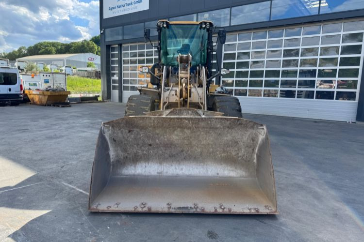 CATERPILLAR | 926M - Chargeuse sur pneus: photos 2 CATERPILLAR | 926M - Chargeuse sur pneus: photos 2