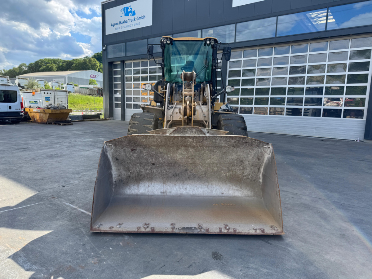 CATERPILLAR 926M - Chargeuse sur pneus: photos 2 CATERPILLAR 926M - Chargeuse sur pneus: photos 2