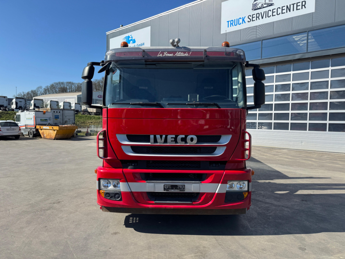 IVECO Stralis 360 6x2 PK16502-2 Machinery Taxi - Camion grue: photos 4 IVECO Stralis 360 6x2 PK16502-2 Machinery Taxi - Camion grue: photos 4
