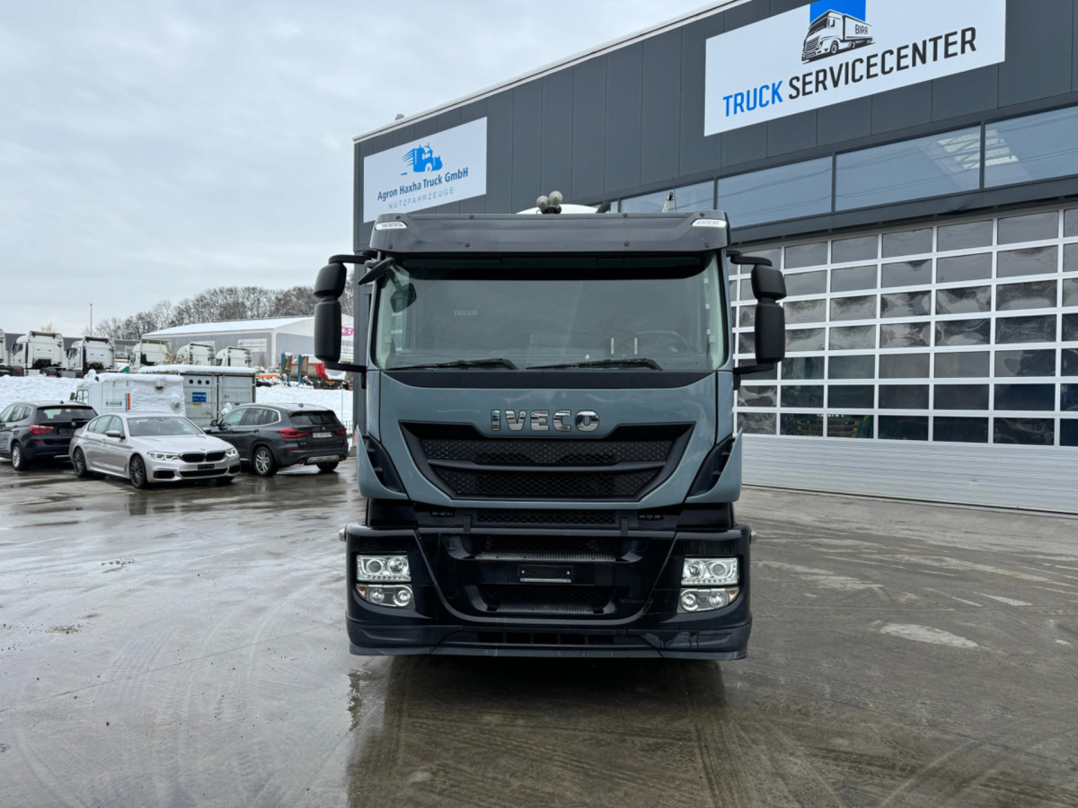 IVECO Stralis 460 6x2 Cementsilo Kompressor - Camion citerne: photos 2 IVECO Stralis 460 6x2 Cementsilo Kompressor - Camion citerne: photos 2