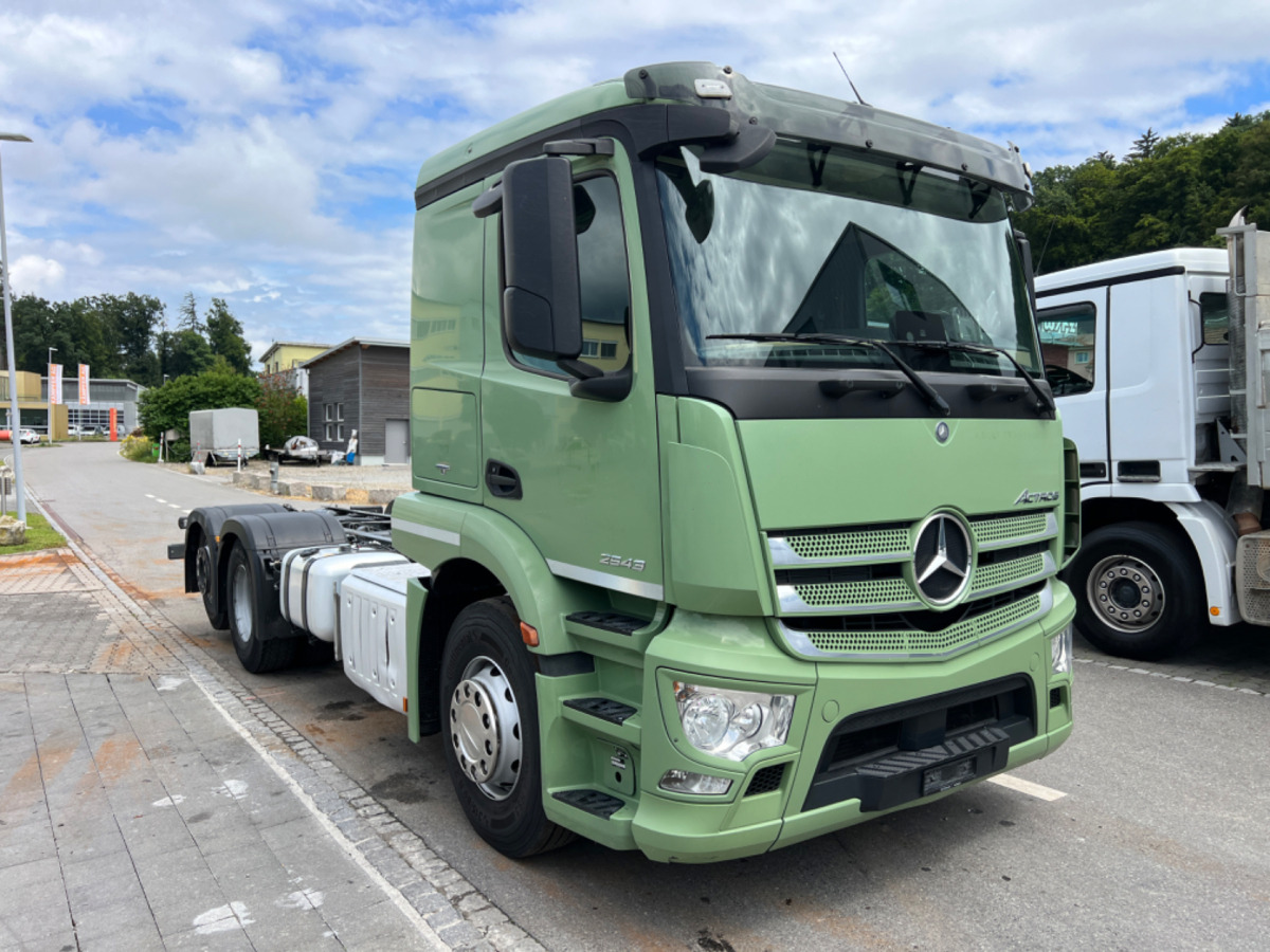 MERCEDES Actros 2543 6x2 - Châssis cabine: photos 4 MERCEDES Actros 2543 6x2 - Châssis cabine: photos 4