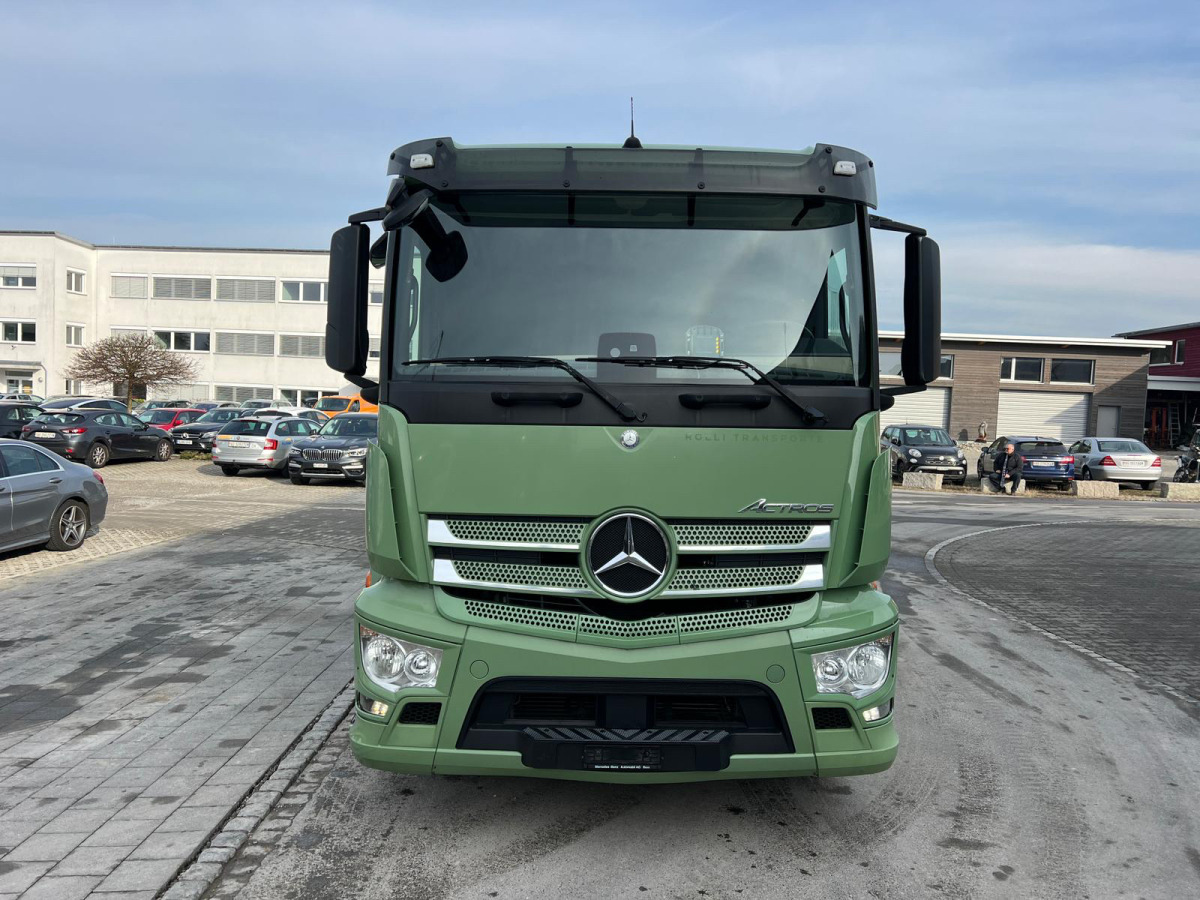 MERCEDES Actros 2543 6x2 - Châssis cabine: photos 2 MERCEDES Actros 2543 6x2 - Châssis cabine: photos 2