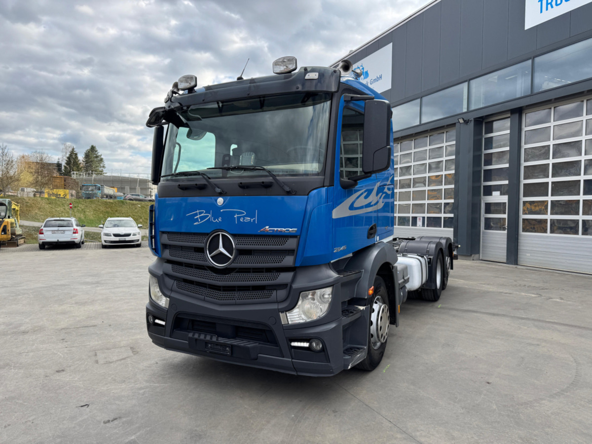 MERCEDES Actros 2545 6x2 - Châssis cabine: photos 1 MERCEDES Actros 2545 6x2 - Châssis cabine: photos 1