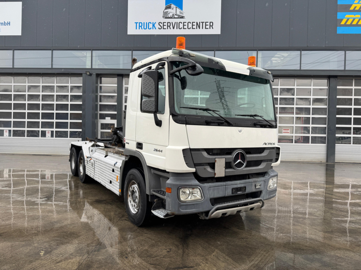 MERCEDES Actros 2644 6x4 Hiab - Camion ampliroll: photos 2 MERCEDES Actros 2644 6x4 Hiab - Camion ampliroll: photos 2