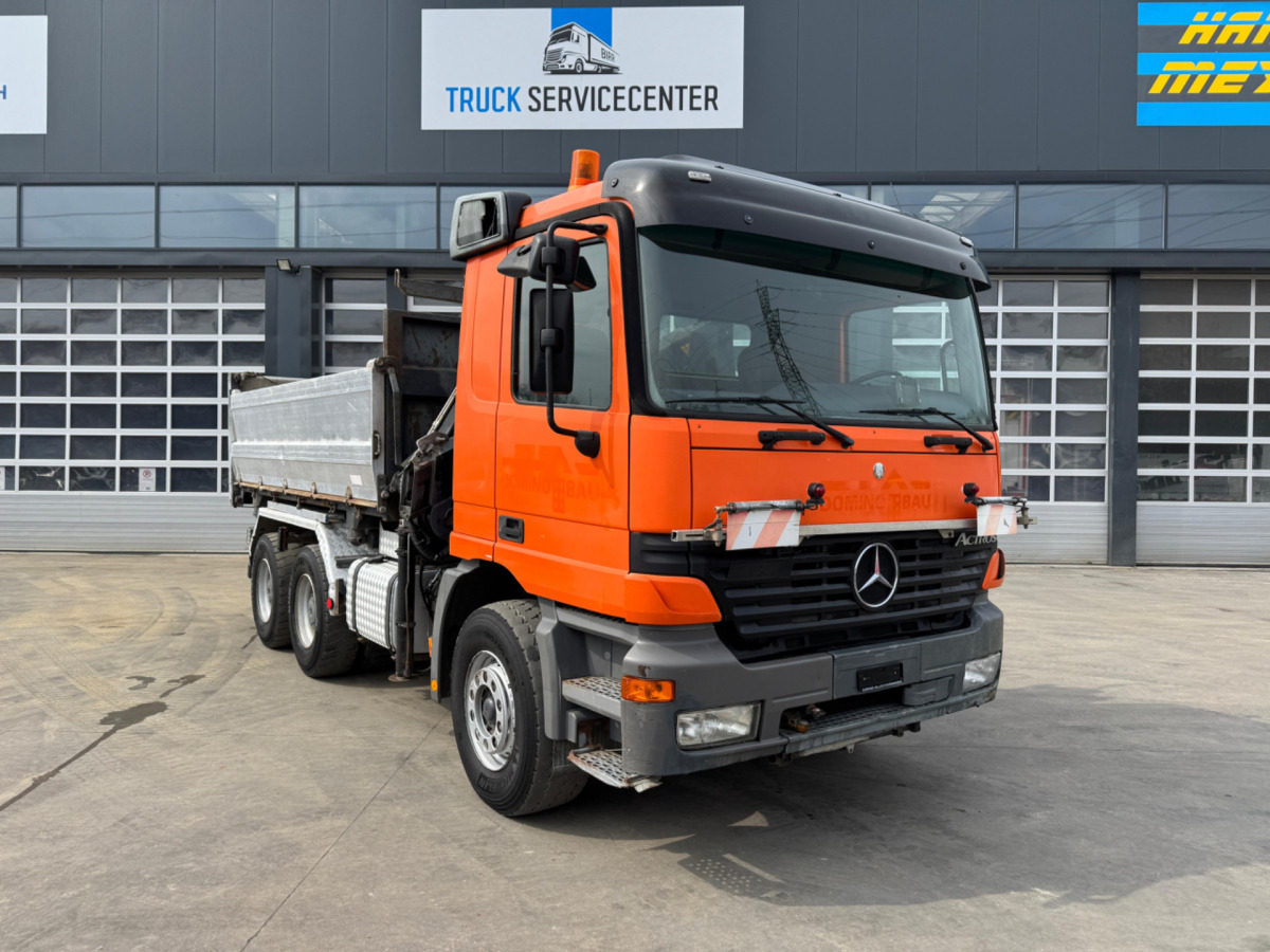 MERCEDES Actros 2653 V8 Hiab 135-4 - Camion grue: photos 5 MERCEDES Actros 2653 V8 Hiab 135-4 - Camion grue: photos 5