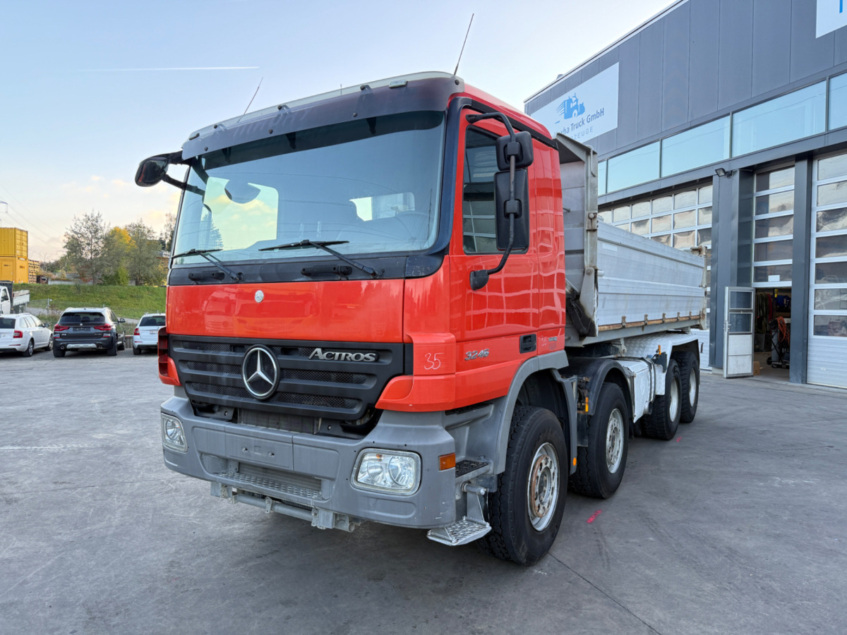 MERCEDES Actros 3246 8x4 E5 Meiller 3S - Camion benne: photos 2 MERCEDES Actros 3246 8x4 E5 Meiller 3S - Camion benne: photos 2