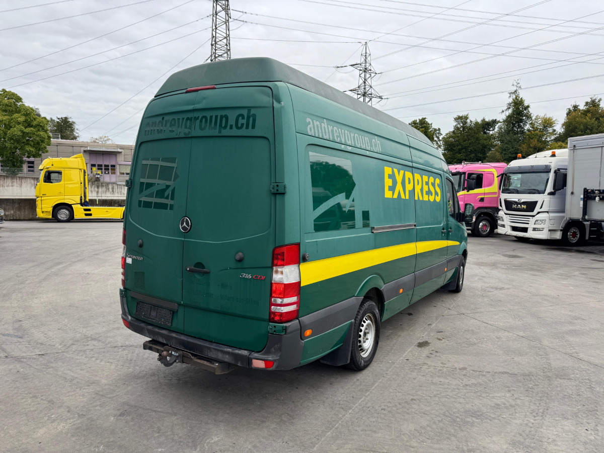 MERCEDES Sprinter 316CDI - Fourgon utilitaire: photos 4 MERCEDES Sprinter 316CDI - Fourgon utilitaire: photos 4