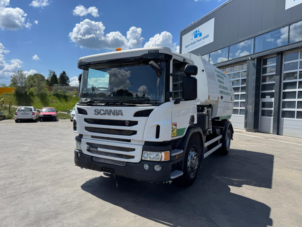SCANIA P280 4x2 Wassertank - Camion citerne: photos 1 SCANIA P280 4x2 Wassertank - Camion citerne: photos 1