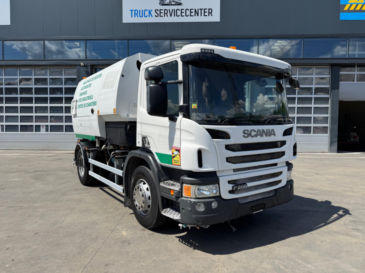 SCANIA P280 4x2 Wassertank - Camion citerne: photos 3 SCANIA P280 4x2 Wassertank - Camion citerne: photos 3