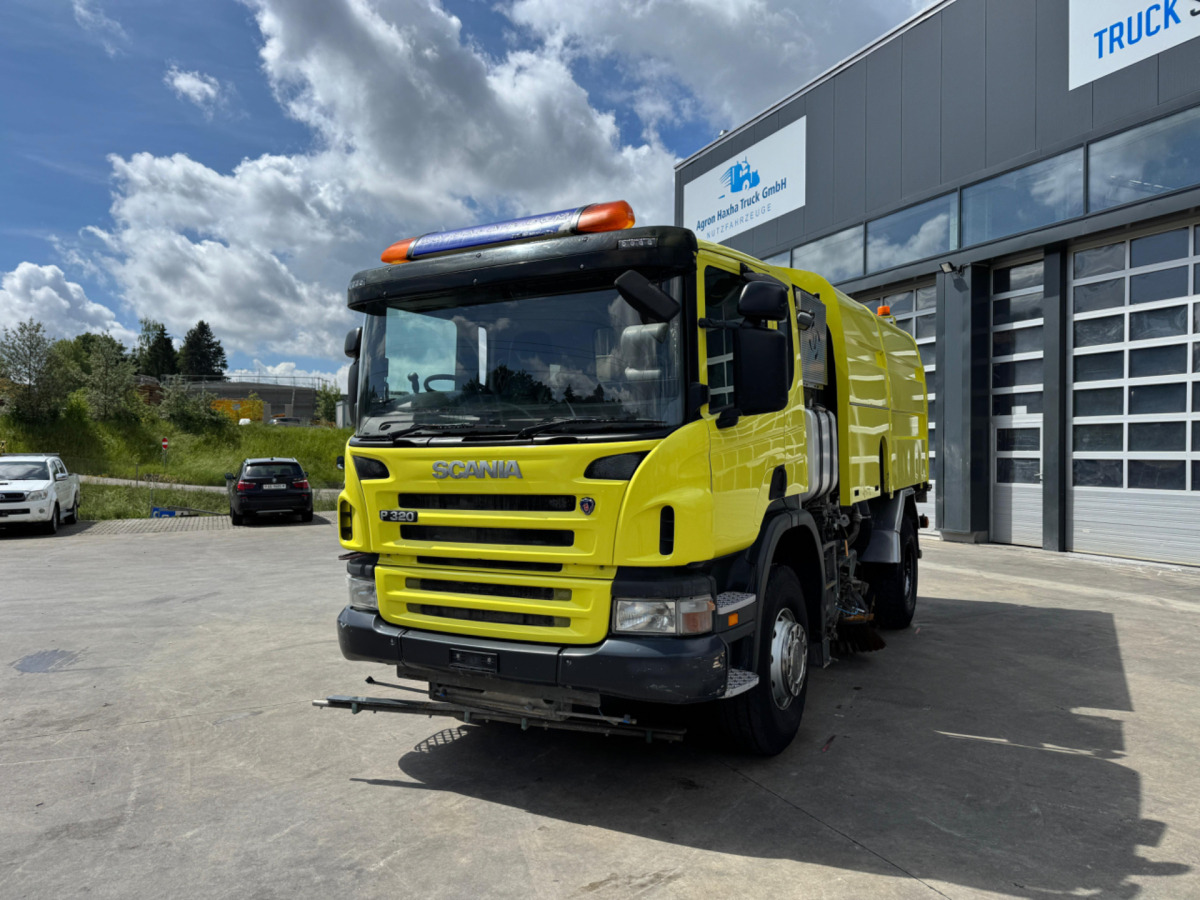 SCANIA P320 4x2 Val-Air Kehrmaschine - Balayeuse de voirie: photos 1 SCANIA P320 4x2 Val-Air Kehrmaschine - Balayeuse de voirie: photos 1