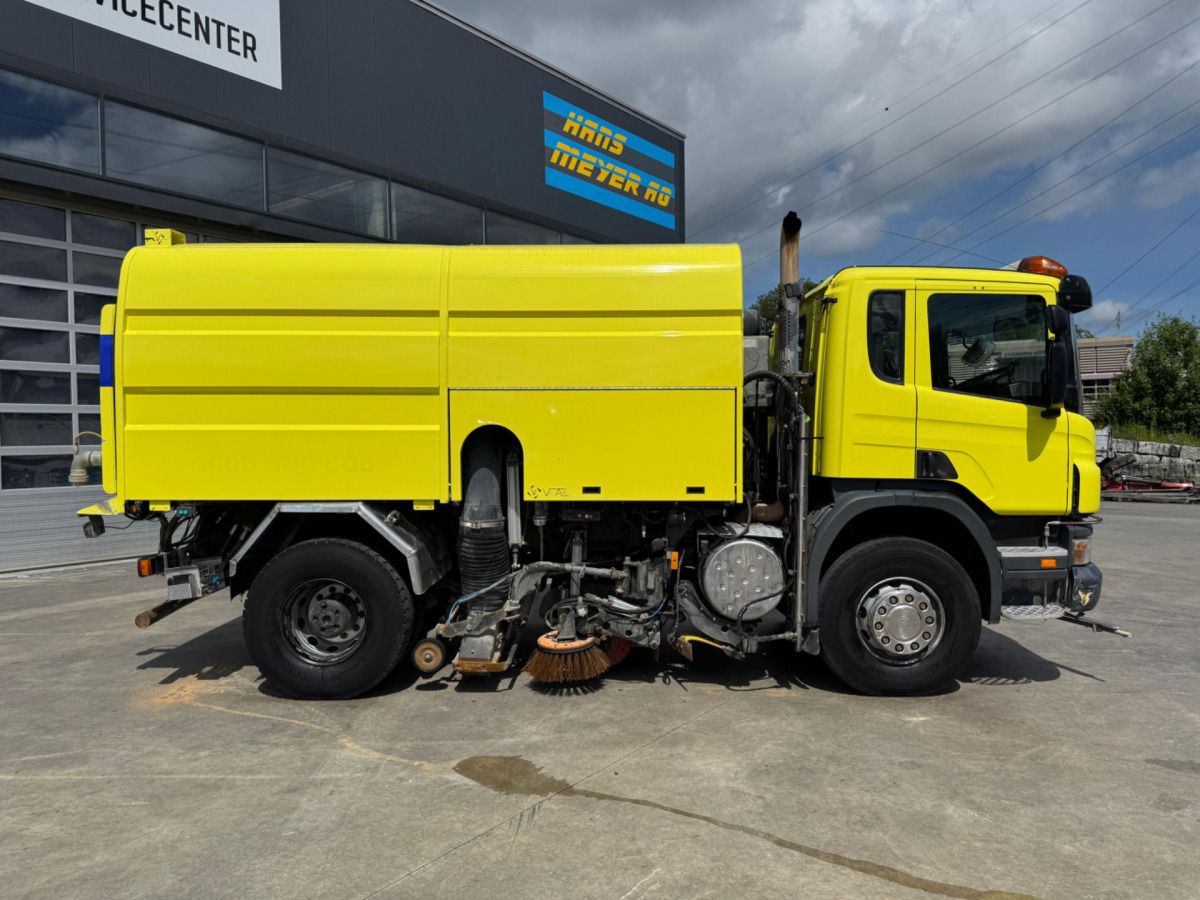 SCANIA P320 4x2 Val-Air Kehrmaschine - Balayeuse de voirie: photos 4 SCANIA P320 4x2 Val-Air Kehrmaschine - Balayeuse de voirie: photos 4